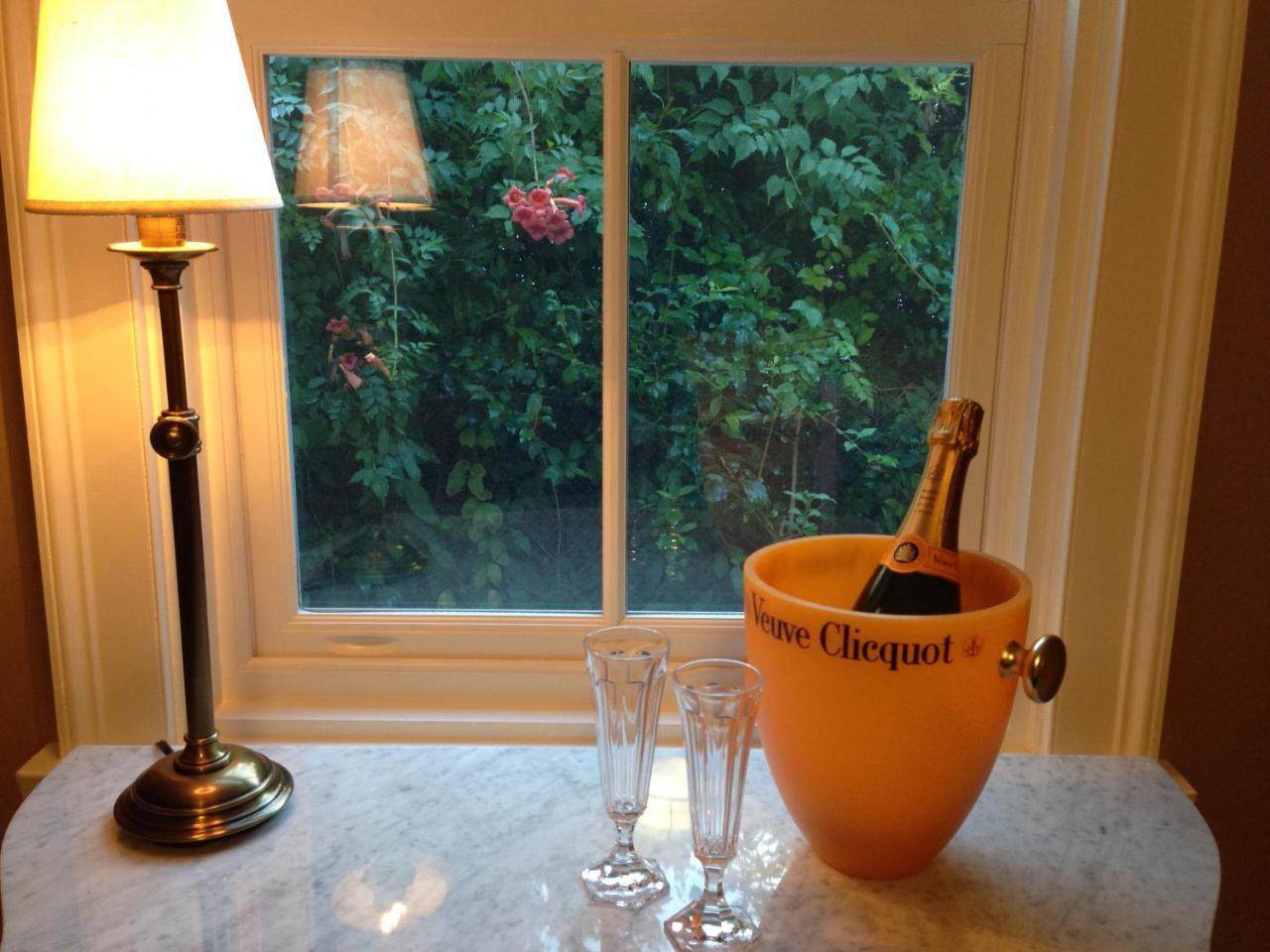 Old Ivy Walk Bed & Breakfast